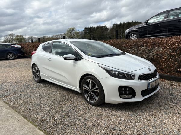 Kia ProCeed Hatchback, Diesel, 2016, White