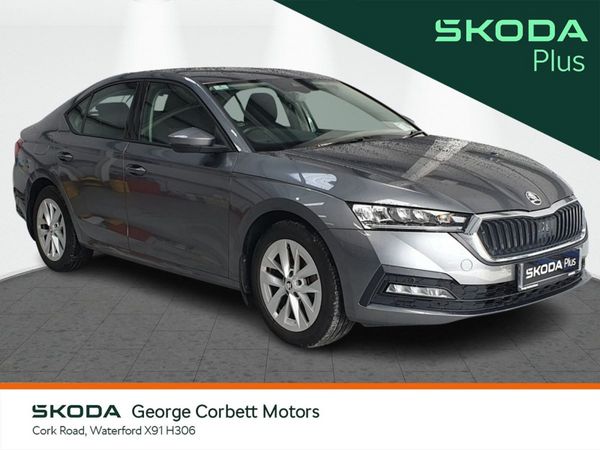 Skoda Octavia Saloon, Diesel, 2024, Grey