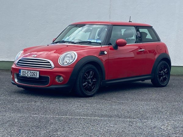 Mini One Hatchback, Petrol, 2013, Red