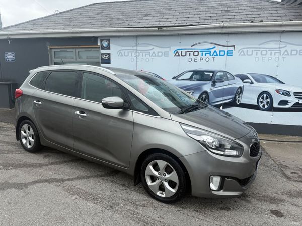 Kia Carens MPV, Diesel, 2015, Silver
