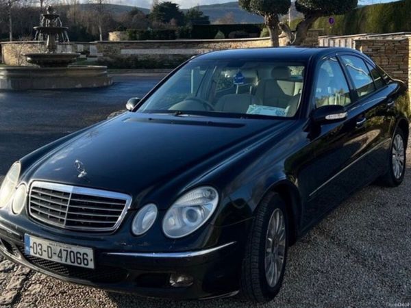 Mercedes-Benz E-Class Saloon, Petrol, 2003, Black