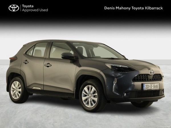Toyota Yaris Cross Hatchback, Petrol Hybrid, 2023, Grey
