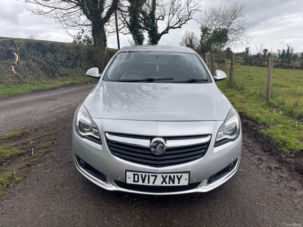 Vauxhall Insignia Hatchback, Diesel, 2017, Silver