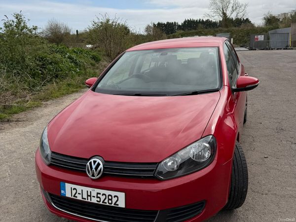 Volkswagen Golf Hatchback, Petrol, 2012, Red