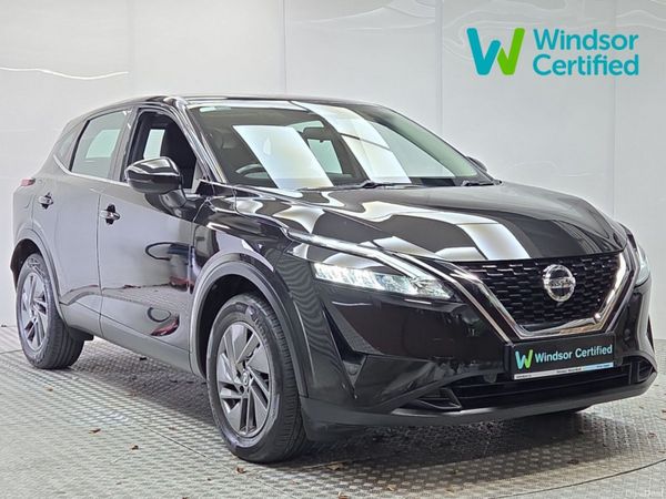 Nissan Qashqai MPV, Petrol, 2022, Black