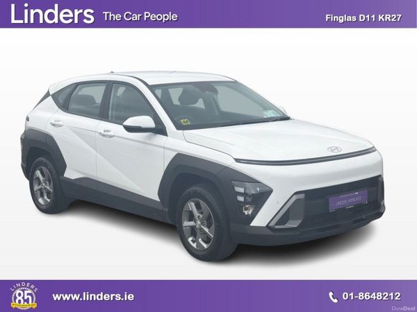 Hyundai KONA MPV, Petrol, 2024, White