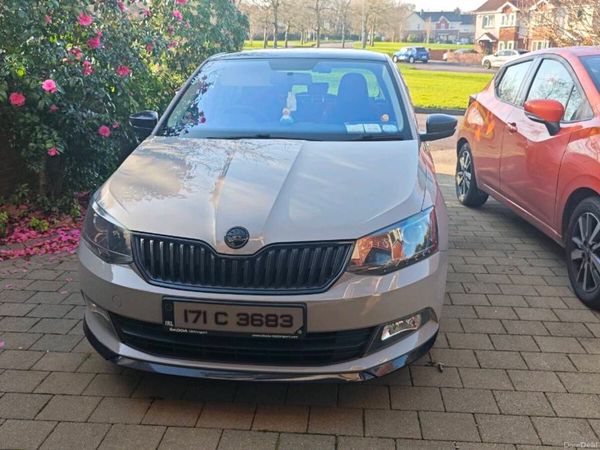 Skoda Fabia Hatchback, Petrol, 2017, Grey