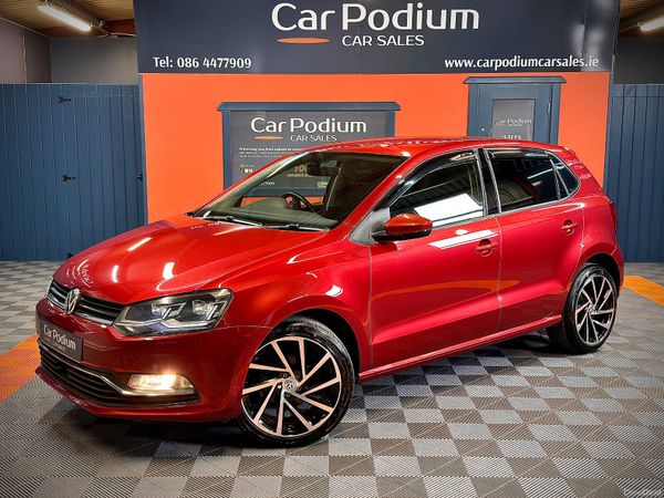 Volkswagen Polo Hatchback, Petrol, 2016, Red