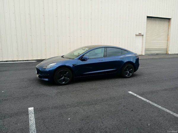 Tesla Model 3 Saloon, Electric, 2021, Blue