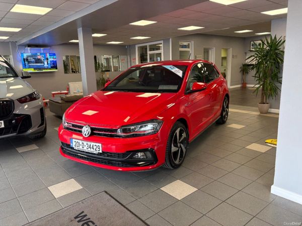 Volkswagen Polo Hatchback, Petrol, 2020, Red