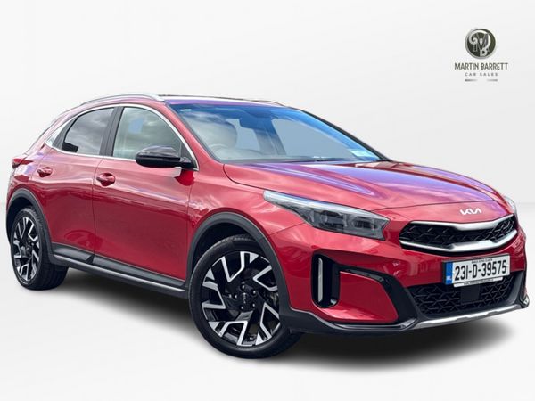 Kia XCeed Hatchback, Petrol Plug-in Hybrid, 2023, Red