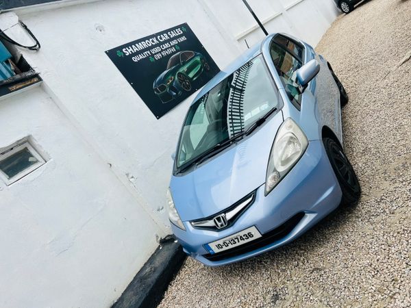 Honda Fit Hatchback, Petrol, 2010, Blue