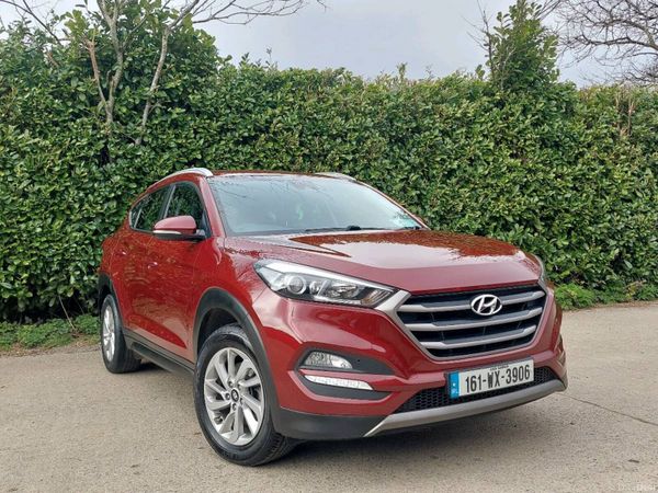 Hyundai Tucson SUV, Diesel, 2016, Red