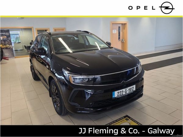 Opel Grandland X SUV, Petrol, 2022, Black