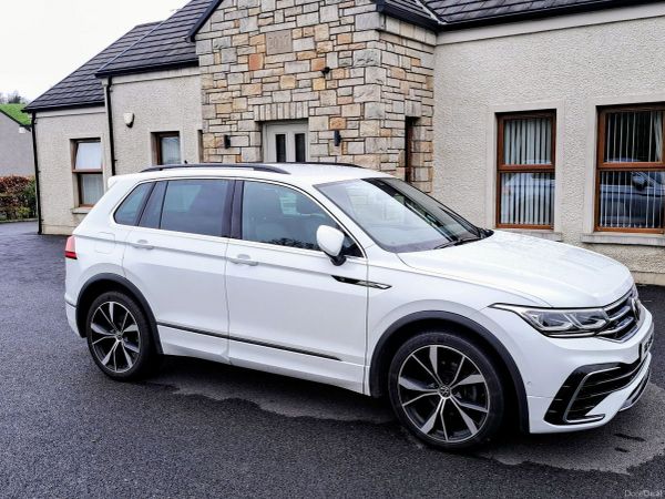 Volkswagen Tiguan SUV, Diesel, 2021, White