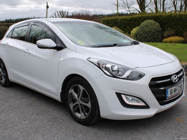 Hyundai i30 Hatchback, Diesel, 2016, White