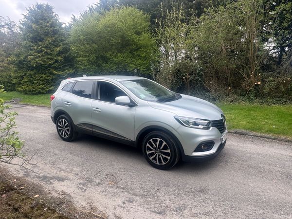 Renault Kadjar SUV, Petrol, 2022, Grey