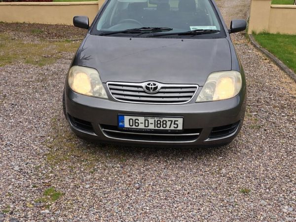 Toyota Corolla Saloon, Petrol, 2006, Grey