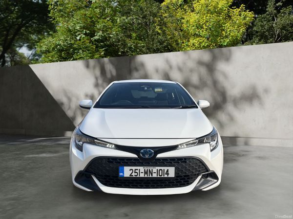 Toyota Corolla Hatchback, Petrol Hybrid, 2025, White