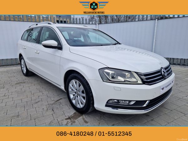 Volkswagen Passat Estate, Petrol, 2011, White