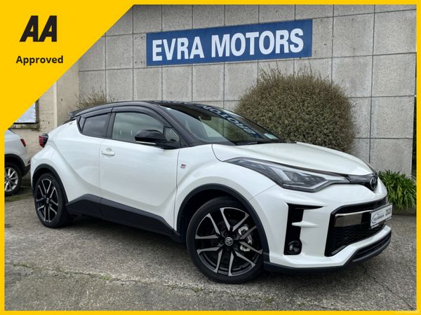 Toyota C-HR SUV, Petrol Hybrid, 2020, White