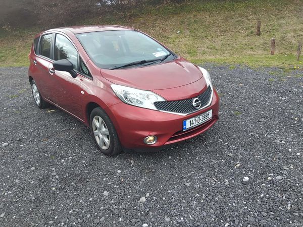 Nissan Note MPV, Petrol, 2014, Red