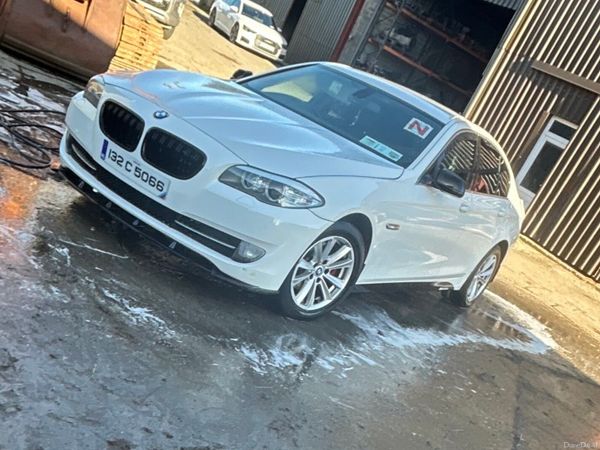 BMW 5-Series Saloon, Diesel, 2013, White