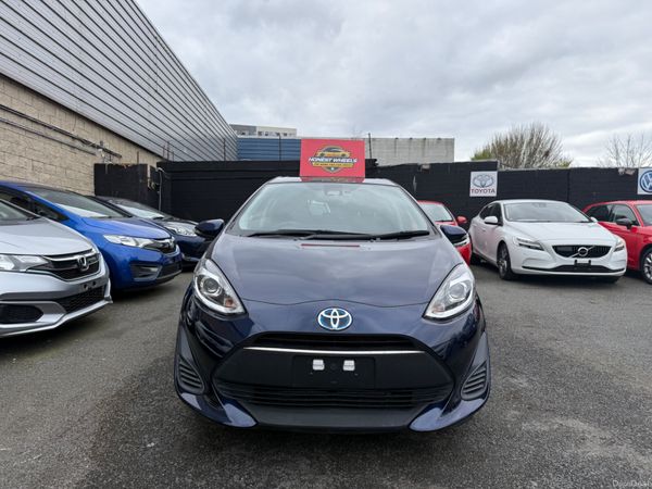 Toyota Aqua Hatchback, Petrol Hybrid, 2018, Blue