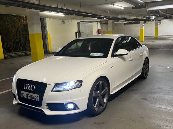 Audi A4 Saloon, Diesel, 2009, White