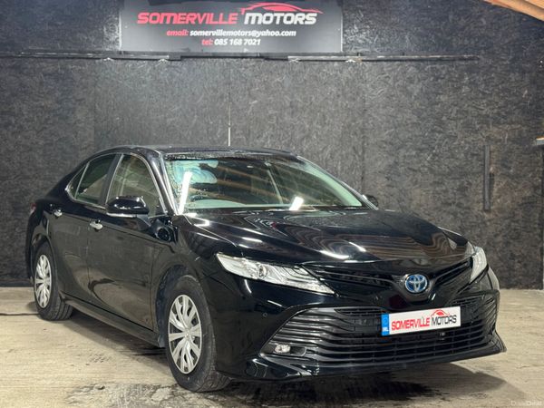 Toyota Camry Saloon, Petrol Hybrid, 2020, Black