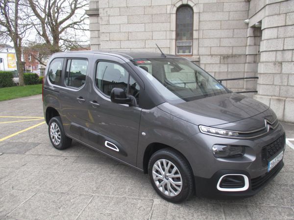 Citroen Berlingo MPV, Diesel, 2023, Grey
