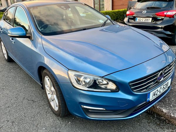 Volvo S60 Saloon, Diesel, 2014, Blue
