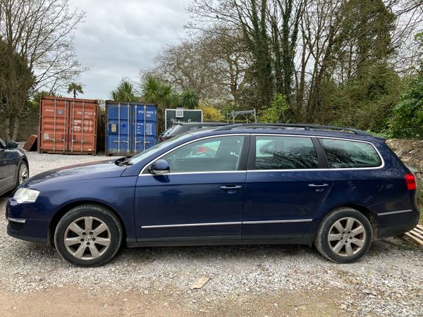 Volkswagen Passat Estate, Diesel, 2006, Blue
