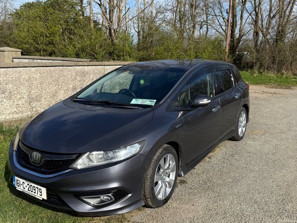 Honda Jade Estate, Petrol Hybrid, 2016, Grey