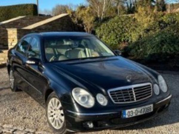 Mercedes-Benz E-Class Saloon, Petrol, 2003, Black