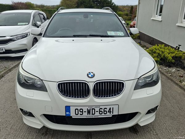BMW 5-Series Estate, Petrol, 2009, White