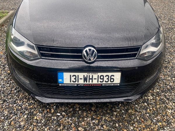 Volkswagen Polo Hatchback, Petrol, 2013, Black