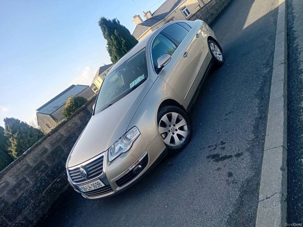 Volkswagen Passat Saloon, Diesel, 2008, Beige