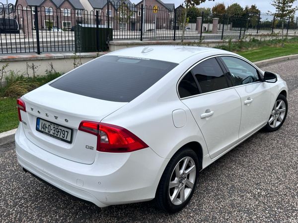 Volvo S60 Saloon, Diesel, 2014, White