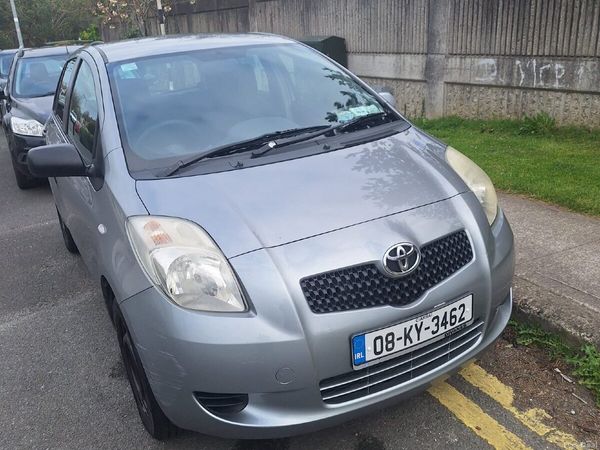 Toyota Yaris Hatchback, Petrol, 2008, Silver