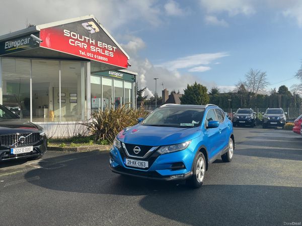 Nissan Qashqai MPV, Petrol, 2021, Blue