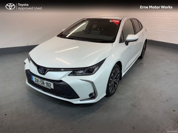 Toyota Corolla Saloon, Petrol Hybrid, 2024, White