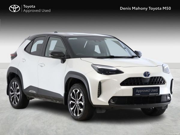 Toyota Yaris Cross SUV, Petrol Hybrid, 2023, White