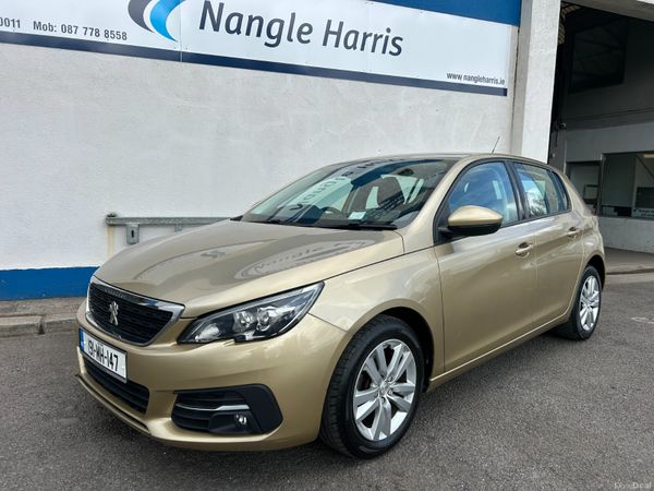 Peugeot 308 Hatchback, Diesel, 2019, Yellow