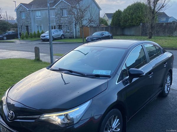 Toyota Avensis Saloon, Diesel, 2017, Black