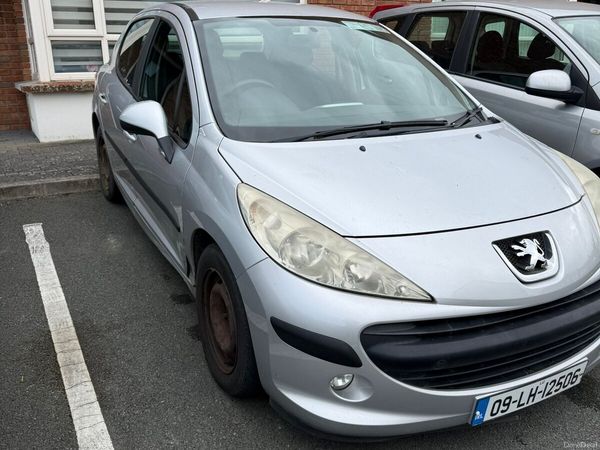 Peugeot 207 Hatchback, Diesel, 2009, Silver
