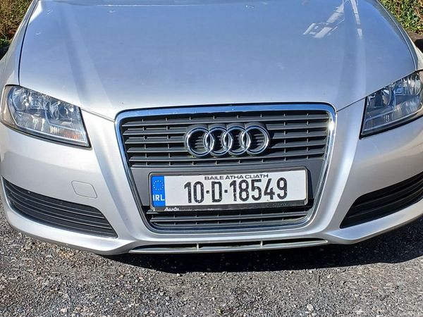 Audi A3 Hatchback, Diesel, 2010, Silver