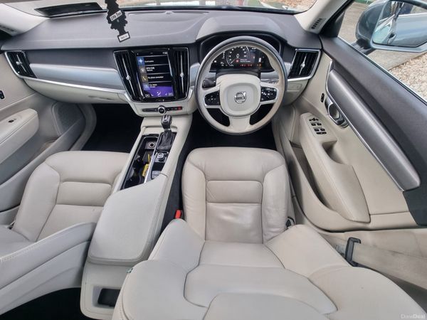 Volvo S90 Saloon, Diesel, 2017, Grey