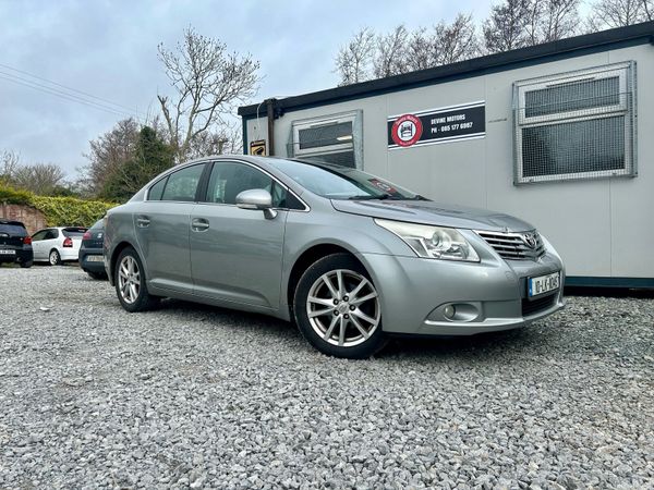 Toyota Avensis Saloon, Diesel, 2010, Grey