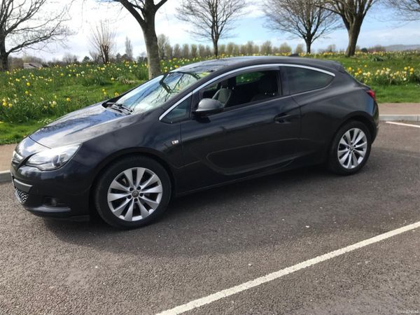 Opel Astra Hatchback, Diesel, 2017, Black